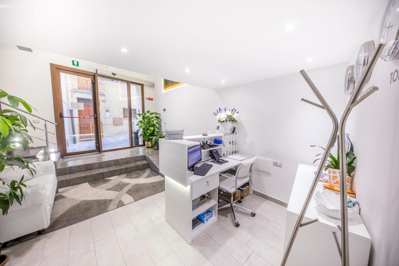 Ossuna Bay Boutique Cefalu